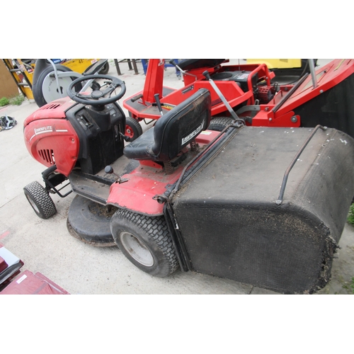 146 - A LAWNFLITE 603 RIDE ON LAWNMOWER COMPLETE WITH GRASS BOX - STEERING NEEDS ATTENTION - NO VAT