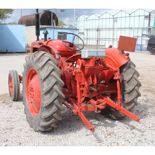 225 - A NUFFIELD UNIVERSAL THREE TRACTOR GOOD ORDER RECENT REBUILD 4 NEW TYRES RE - CON STARTER CLUTCH & S... 