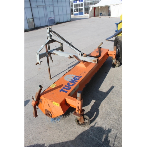 255 - A TUCHEL  ECO230HD 7.5FT HYDRAULIC YARD BRUSH  + VAT