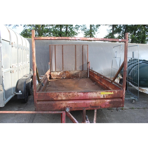 260 - A LARGE METAL FRAMED TWIN AXLE CAR TRAILER WITH REAR RAMP NO VAT