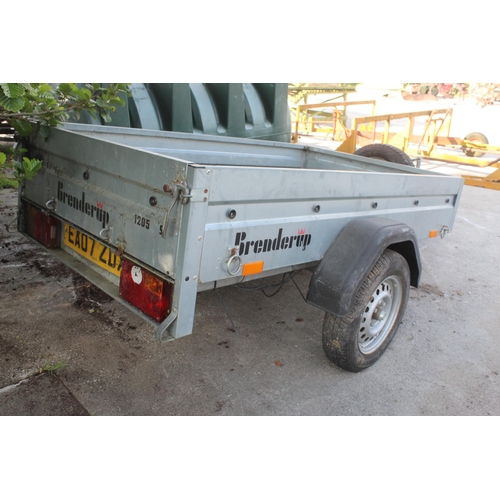 273 - A SINGLE AXLE BRENDERUP CAR TRAILER WITH WOODEN FLOOR NO VAT