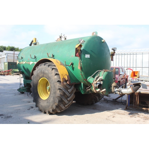 274 - A SINGLE AXLE MAJOR 2050 GALLON SLURRY TANKER WITH VACUUM PUMP AND SLURRY PIPE PLUS VAT