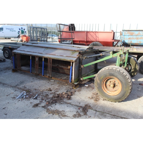 277 - A TRAILED HYDRAULIC DOUBLE SIDED SHEEP CREEP FEEDER PLUS VAT