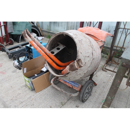 5 - 230 V MIXER AND STAND  NO VAT