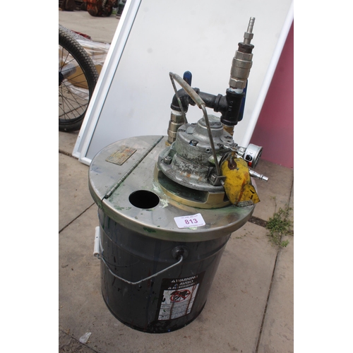 813 - PNEUMATIC PAINT PUMP  NO VAT