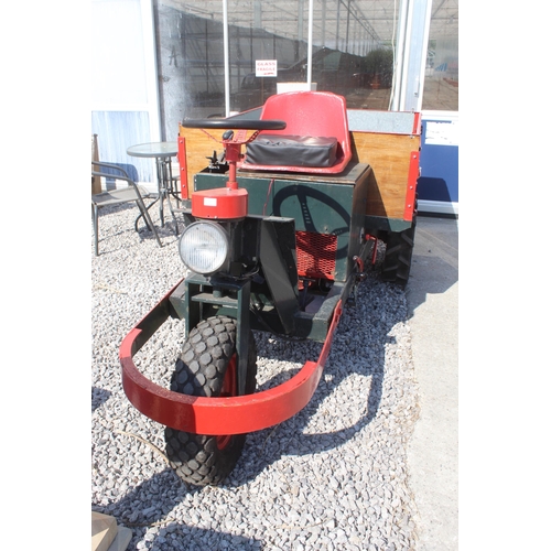 130A - A PETROL ENGINE 'MARTIN TRUCKS BE2' MARKET GARDENERS TRICYCLE WITH MANUAL TIPPER BODY (REQUIRES A NE... 