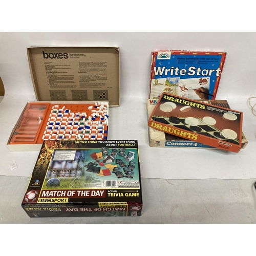 390 - FIVE BOXED GAMES TO INCLUDE WRITESTART, DRAUGHTS, BOXES, CONNECT 4 AND MATCH OF THE DAY