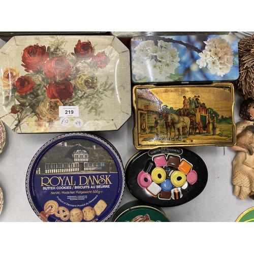 219 - A COLLECTION OF VINTAGE AND LATER TINS