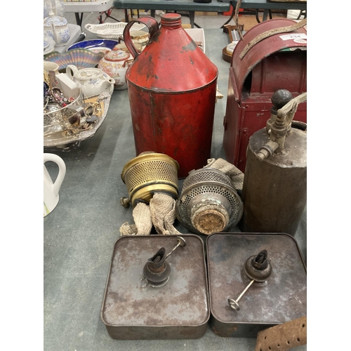 234 - A MIXED LOT OF VINTAGE METAL ITEMS, GAS CAN, BLOW TORCHES, LANTERN ETC