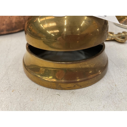 250 - A VINTAGE BRASS HOTEL / RECEPTION BELL