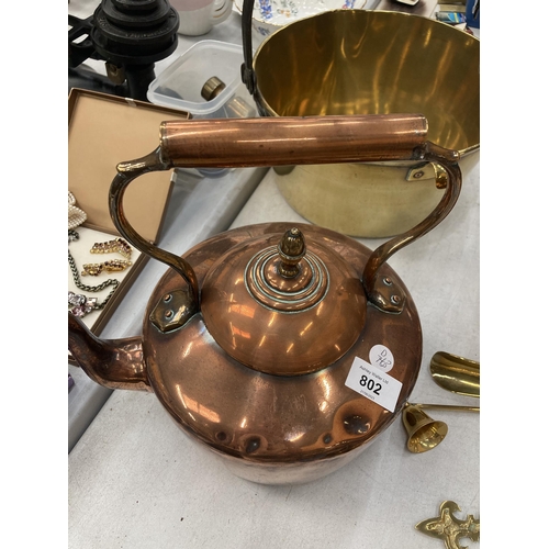 802 - A VINTAGE COPPER KETTLE WITH ACORN FINIAL