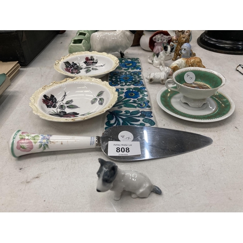 808 - A MIXED LOT TO INCLUDE STUDIO POTTERY, ANIMAL FIGURES, BESWICK RAM ETC