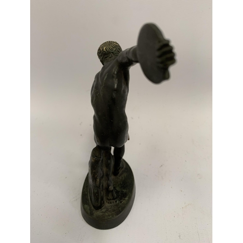 22 - A BRONZE MODEL OF ACHILLES THROWING A DISCUS