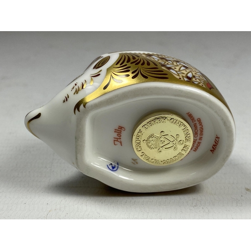 744 - A ROYAL CROWN DERBY HEDGEHOG WITH GOLD STOPPER