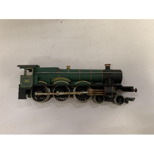 407 - TWO 00 GAUGE STEAM ENGINES TO INCLUDE A 4-6-0 ALBERT HALL AND A 2-6-2 BR LIVERY NUMBER 6167