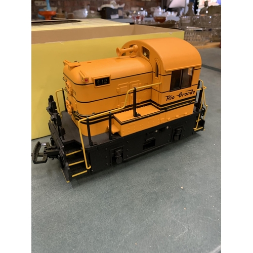 415 - A BOXED ARISTO CRAFT LIL' CRITTER #1 GAUGE DIESEL LOCOMOTIVE