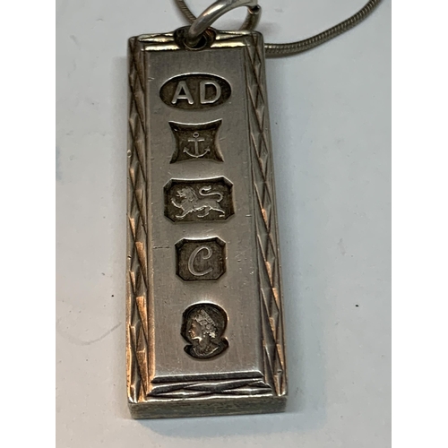 626 - A SILVER NECKLACE WITH A HALLMARKED BIRMINGHAM INGOT