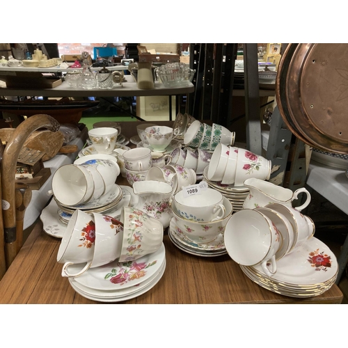 1089 - A LARGE LOT OF MIXED TEAWARES AND CHINA, ROYAL SUTHERLAND,WELLINGTON, DUCHESS ETC