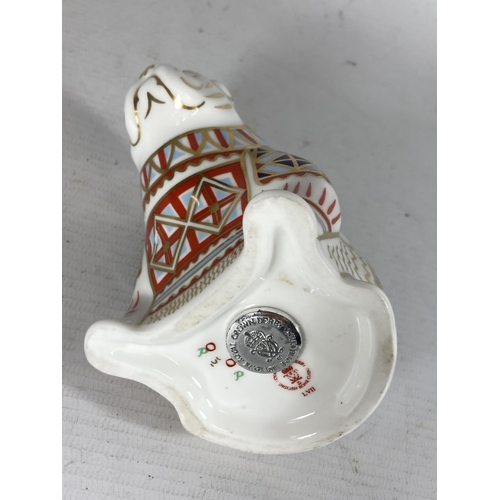 749 - A ROYAL CROWN DERBY BULLDOG PAPERWEIGHT, SILVER STOPPER