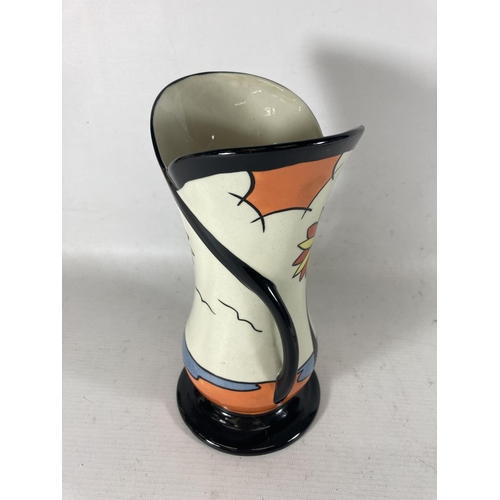 769 - A HANDPAINTED AND SIGNED LORNA BAILEY VASE BEACH PATTERN HEIGHT 23CM