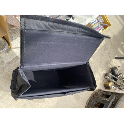 1705 - A FOUR WHEELED STORAGE CASE