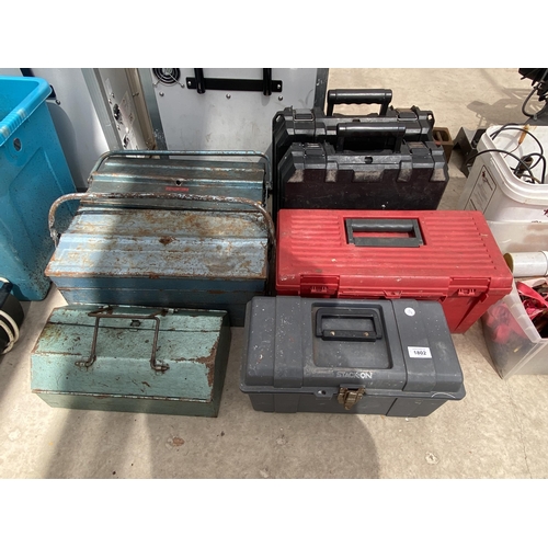 1802 - AN ASSORTMENT OF METAL AND PLASTIC TOOL BOXES