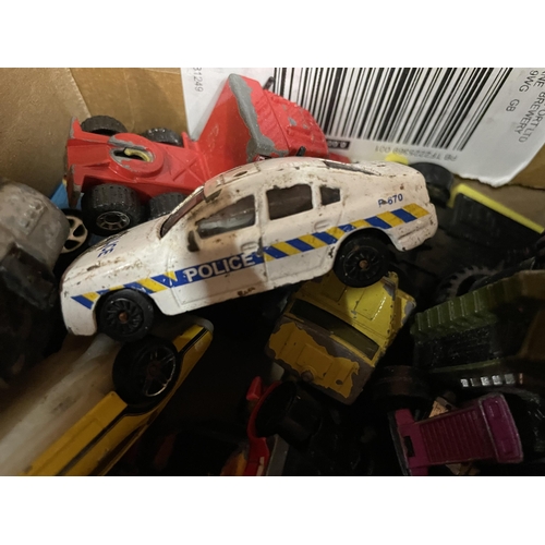 458 - A LARGE QUANTITY ON UNBOXED DIECAST VEHICLES