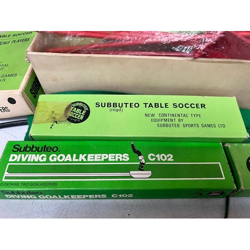 278 - A LARGE QUANTITY OF VINTAGE SUBBUTEO ITEMS - TEAMS, PART TEAMS PITCH, THROW INS, NETS ETC