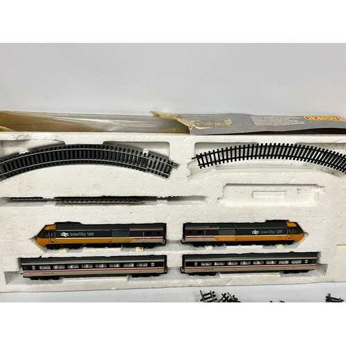 281 - A HORNBY BOXED OO GAUGE HIGH SPEED TRAIN SET  COMPRISING DOUBLE 125 LOCO, TWO PASSENGER CARRIAGES AN... 