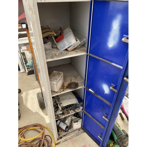 2068 - A FIVE SECTION LOCKER UNIT COMPLETE WITH AN ASSORTMENT OF TOOLS AND HARDWARE ETC