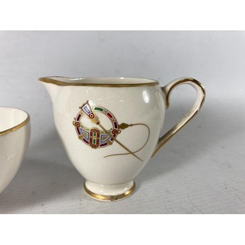 790 - TWO PIECES OF IRISH ARKLOW POTTERY 'TARA BROOCH' TO INCLUDE A CREAM JUG AND SUGAR BOWL