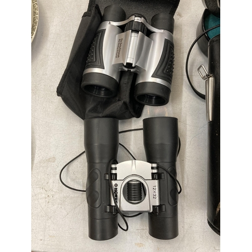 876 - A PAIR OF TECNAR BY SWIFT BINOCULARS IN LEATHER CASE, PLUS TWO SMALLER PAIRS