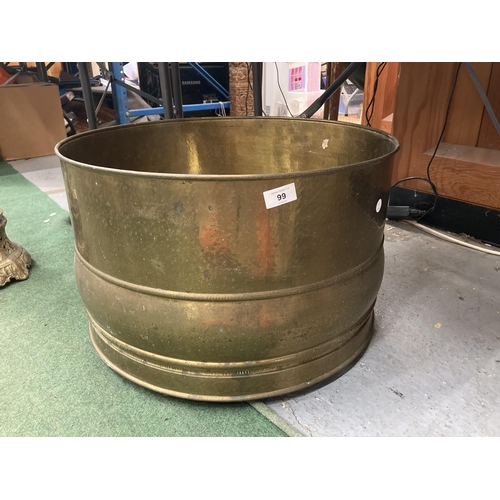 99 - A VERY LARGE BRASS LOG/COAL BUCKET DIAMETER 55CM, HEIGHT 35CM