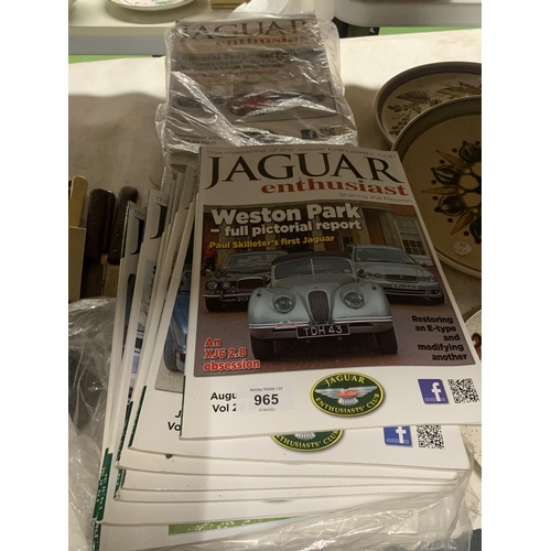 965 - A LARGE COLLECTION OF JAGUAR ENTHUSIAST MAGAZINES