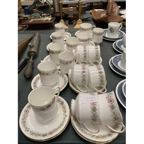 208A - A LARGE QUANTITY OF ROYAL ALBERT 'BELINDA' CUPS AND SAUCERS