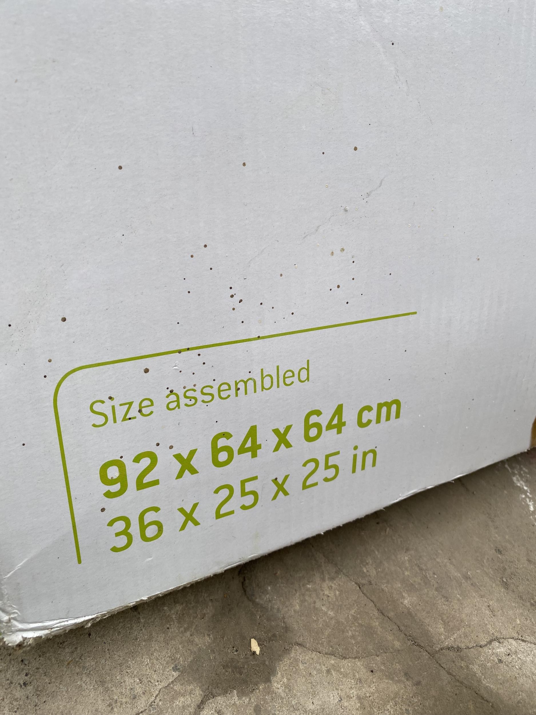 A MAELSON SOFT SHELL DOG CRATE