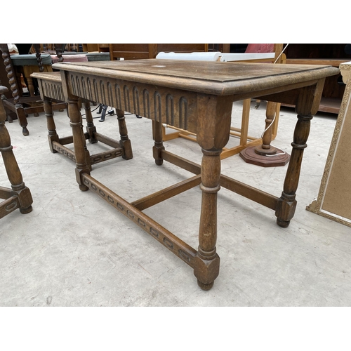 2930 - A NEST OF THREE OAK TABLES AND SINGLE BENTWOOD TABLE