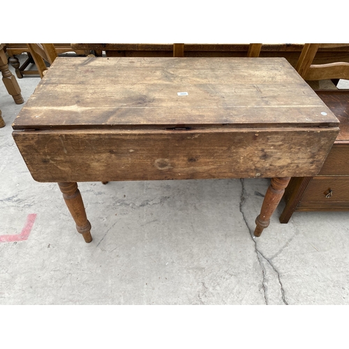 2935 - A SCRUB TOP DROP-LEAF KITCHEN TABLE, 41.5X38.5 OPENED, ON TURNED LEGS WITH SINGLE DRAWER