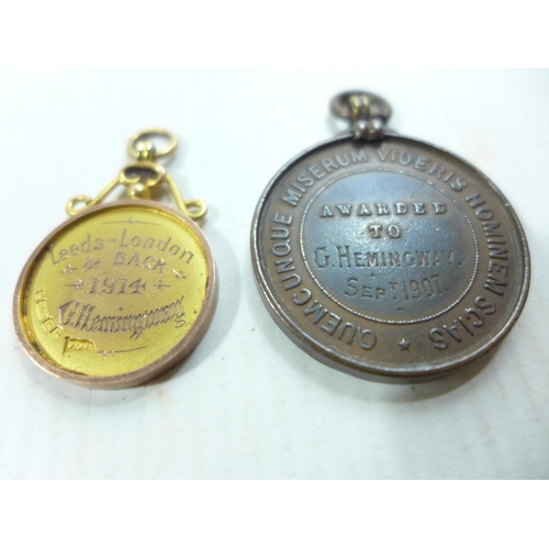 346 - A 9CT ENAMEL AND GOLD YORK COUNTY MOTOR CYCLE CLUB MEDAL AWARDED TO G HEMINGWAY, THE REVERSE ENGRAVE... 