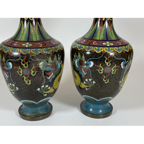 358 - A PAIR OF ORIENTAL CLOISONNE DRAGON DESIGN VASES, HEIGHT 25CM