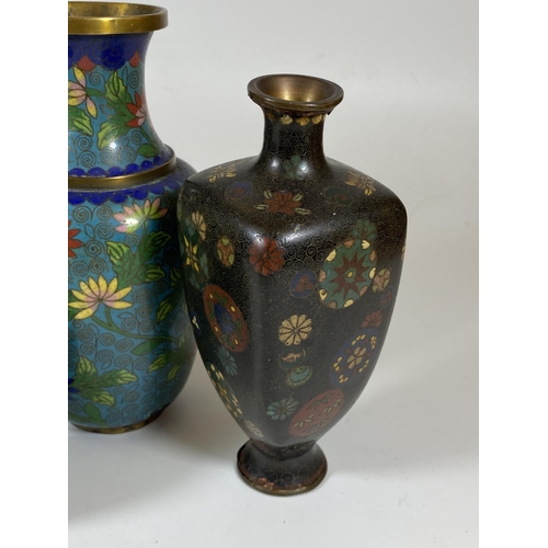 365 - A GROUP OF FOUR ORIENTAL CLOISONNE VASES, TALLEST 17CM