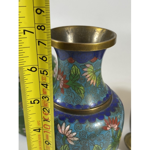 365 - A GROUP OF FOUR ORIENTAL CLOISONNE VASES, TALLEST 17CM