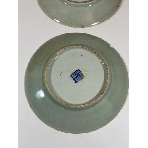 382 - A PAIR OF 19TH CENTURY QING CHINESE CELADON GROUND BIRD AND FLORAL DESIGN PLATES, DIAMETER 18CM