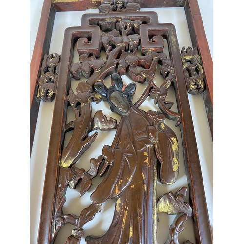 472 - AN ANTIQUE ORIENTAL GILT AND RED LACQUERED CARVED WOODEN PANEL, 51 X 23CM