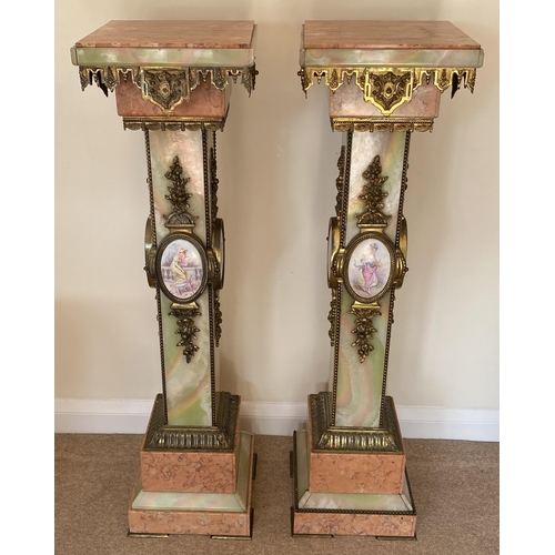 1 - AN IMPRESSIVE PAIR OF ITALIAN ONYX AND MARBLE PEDESTAL COLUMNS WITH SWIVEL FIZEL SQUARE TOPS AND BRO... 