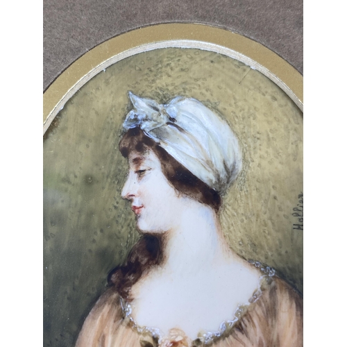 10 - A HAND HIGHLIGHTED PORTRAIT OF A LADY, SIGNED, IN LATER GILT FRAME, 19 X 17CM