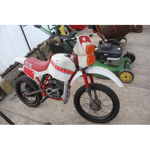 17 - CX 50CC MOTOR BIKE  NO VAT