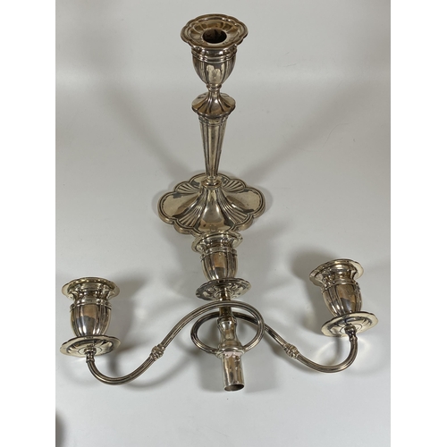 18 - A LARGE GEORGE V SOLID SILVER THREE BRANCH CANDLEABRA, HALLMARKS FOR BIRMINGHAM, 1926, MAKER BRITTON... 