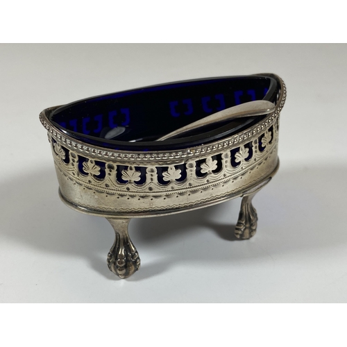 20 - A GEORGE III SILVER OPEN SALT ON BALL 
 AND CLAW FEET WITH BLUE GLASS LINER AND LATER HALLMARKED SIL... 