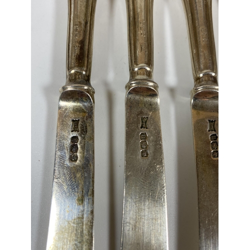 27 - A SET OF SIX WALKER & HALL HALLMARKED SILVER BLADED AND HANDLED BUTTER KNIVES, TOTAL WEIGHT 179G